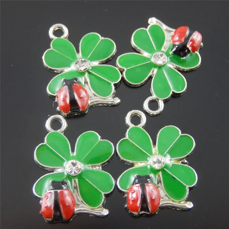 20pcs Green And Red Color Clover Ladybug Flower Enamel Pendant Charm Jewelry Finding Necklace Phone Accessories 37058