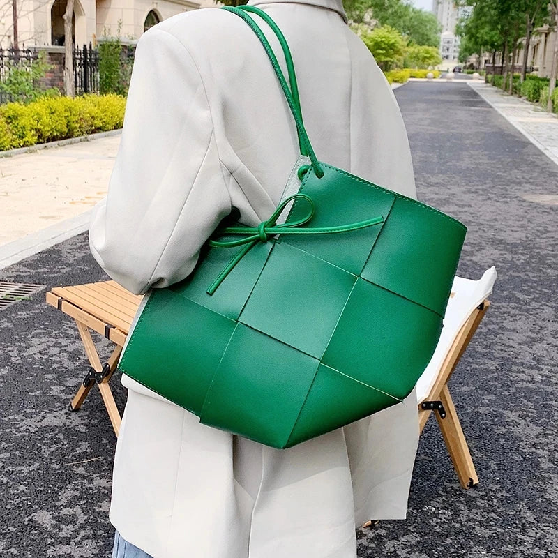 Weaving Large Capacity Big PU Leather Shoulder Bags For Women 2023 Summer Trend Female Branded Green Handbags And Purses