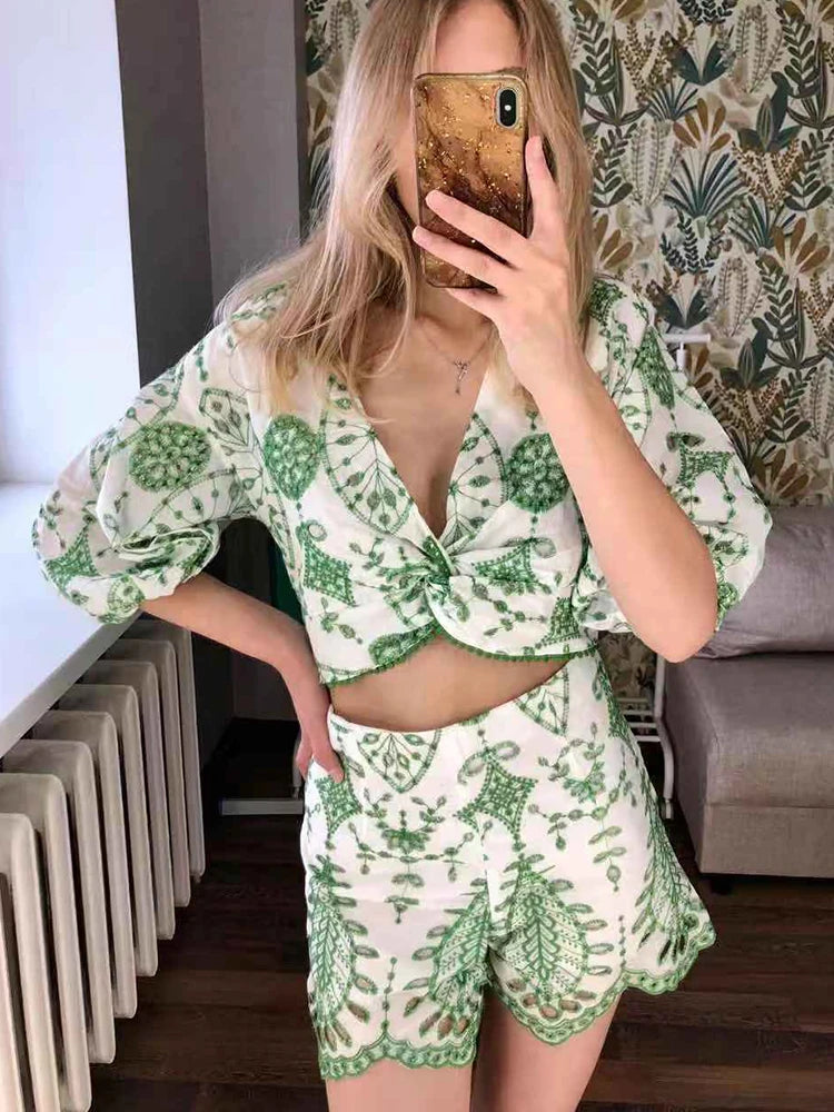 Women Green Embroidery Shorts  Fashion Ladies Stylish Two Piece Set Female