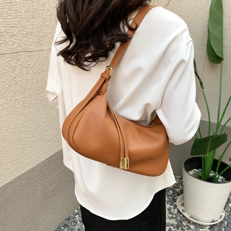 LEFTSIDE Shoulder Side Bags for Women Leather Female New 2023 Spring Trend Fashion Saddle Bag Green Handbags and Purses