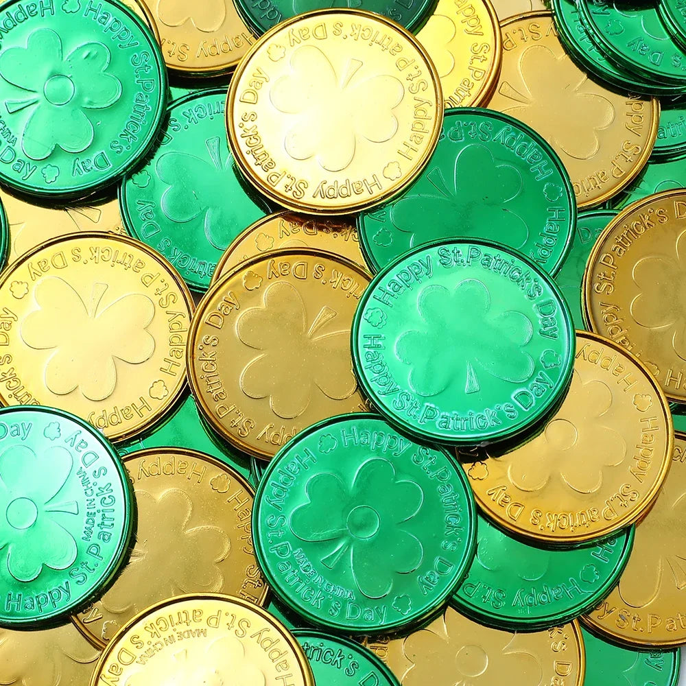 40/60pcs St. Patrick's Day Lucky Coin Plastic Shamrock Gold Green Coin Toys Treasure Irish Holiday Party Decoration Kids Gifts